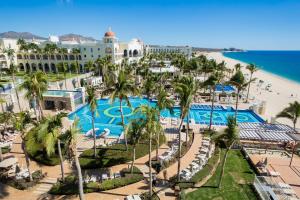 Bazén v ubytování Riu Palace Cabo San Lucas - All Inclusive nebo v jeho okolí