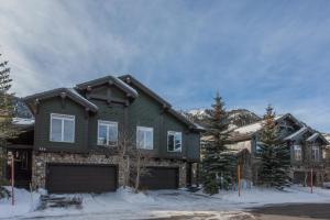 Gallery image of Snowcreek #754 - Phase V in Mammoth Lakes
