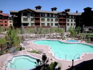Gallery image of Village # 2230 - White Mountain Lodge in Mammoth Lakes