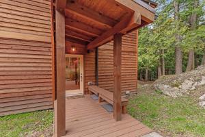Zahrada ubytování McKinnis Hill Cabin