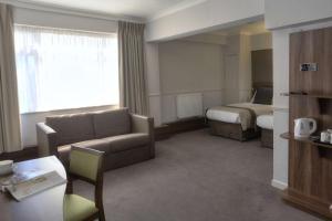 Gallery image of Cresta Court Hotel in Altrincham