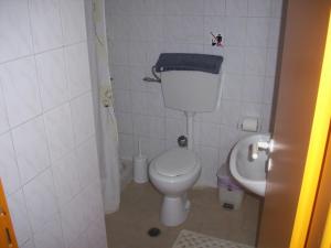 Koupelna v ubytování Hotel Elytis