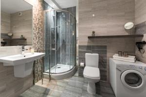 Kúpeľňa v ubytovaní VIP Apartamenty Centrum Przy Równi