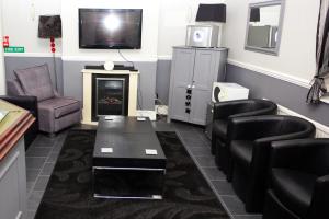 A seating area at Mallowview Bed and Breakfast 