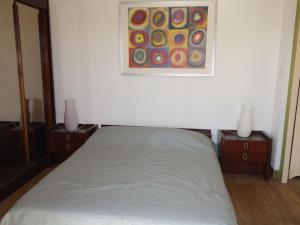 Postel nebo postele na pokoji v ubytování Apartment Hameau de Provence-1 by Interhome