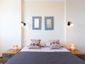 A bed or beds in a room at Apartment Buenavista by Interhome