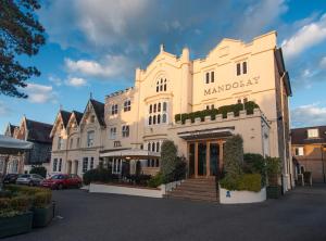 Imagen de la galería de Mandolay Hotel Guildford, en Guildford