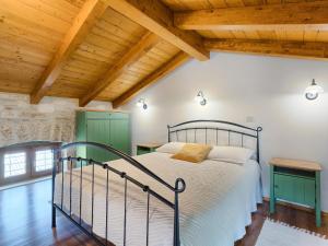 Posteľ alebo postele v izbe v ubytovaní Holiday Home Juste & Roza by Interhome