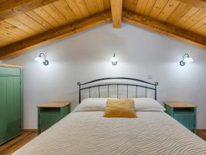 Posteľ alebo postele v izbe v ubytovaní Holiday Home Juste & Roza by Interhome