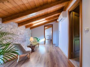 Posedenie v ubytovaní Holiday Home Juste & Roza by Interhome