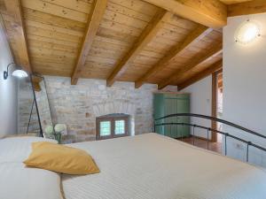 Posteľ alebo postele v izbe v ubytovaní Holiday Home Juste & Roza by Interhome