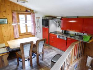 Kjøkken eller kjøkkenkrok på Apartment Bünten by Interhome