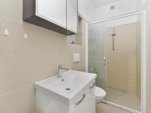 Kúpeľňa v ubytovaní Holiday Home Kilo by Interhome