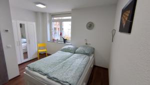 Postel nebo postele na pokoji v ubytování alte Bäckerei Bautzen - 00 #Kids# im Zentrum, mit Parkplatz, Top Ausgestattet