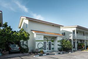 The building in which Az apartmant is located