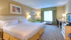 Holiday Inn Express Hotel & Suites Memphis Southwind, an IHG Hotel