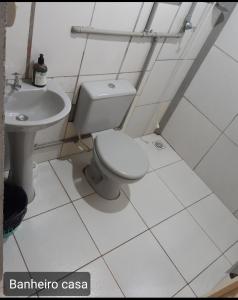 A bathroom at Sítio são José