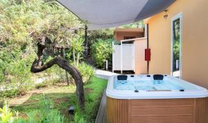 Vonkajšia záhrada v ubytovaní Tuscany Hotel Alle Dune