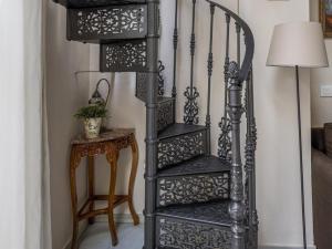 Zdjęcie z galerii obiektu Sueños de Sevilla duplex a calidades w Sewilli