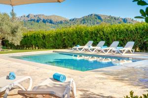 The swimming pool at or close to Finca El Clos