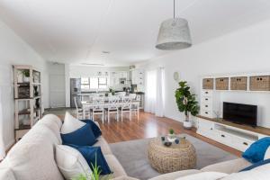 A seating area at Nordstrand Self-Catering Flat