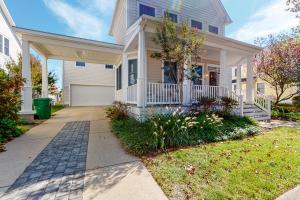 Το κτήριο όπου στεγάζεται  η παραθεριστική κατοικία