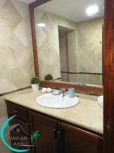 Fotografie z fotogalerie ubytování Pool Terrace, Deluxe E1, Close to Beach, 2Br, 2Bt v destinaci Punta Cana