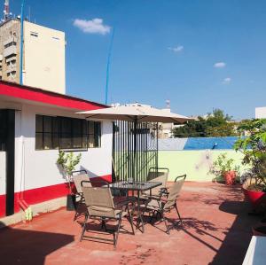 Bazén v ubytování Hostal de los Reyes nebo v jeho okolí + 22 fotografií