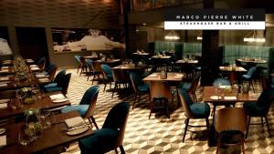 Restaurace v ubytování Hotel Indigo Liverpool by IHG