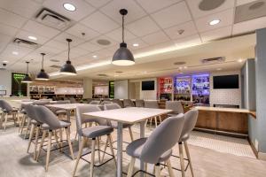 Gallery image of Holiday Inn & Suites Atlanta Airport North, an IHG Hotel in Atlanta