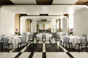 Restaurace v ubytování Palazzo Montemartini Rome, A Radisson Collection Hotel