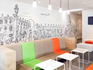 Posezení v ubytování ibis Styles Nancy Sud