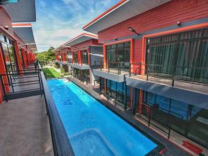 Bazén v ubytování The Stories Resort nebo v jeho okolí