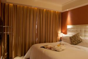 Imagem da galeria de Wealthy All Suite Hotel Suzhou em Suzhou