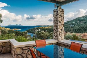 Басейн в или близо до SivotaBayVillas Lefkada - 3 bedrooms villas with sea view & private pool