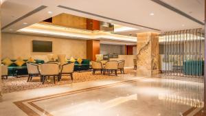 Гостиная зона в Holiday Inn Dhaka City Centre by IHG