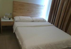 Postel nebo postele na pokoji v ubytování Hotel Desaria