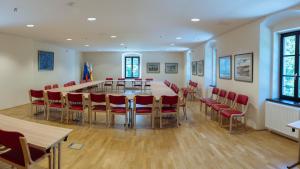 Konferenční prostory v ubytování Dvorec Trebnik - SOBE