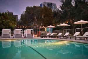 Bazén v ubytování Four Seasons Hotel Austin nebo v jeho okolí