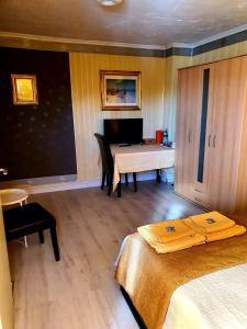 Postel nebo postele na pokoji v ubytování StayInCologne
