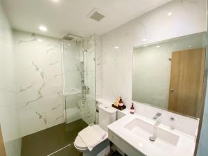 Ένα μπάνιο στο Hotel Fuse Rayong
