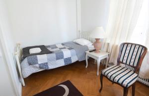 Postel nebo postele na pokoji v ubytování Motala Wärdshus