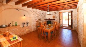 Gallery image of Finca Can Cova 413 by Mallorca Charme in Es Llombards