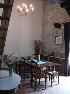 Restoranas ar kita vieta pavalgyti apgyvendinimo įstaigoje La Terrasse