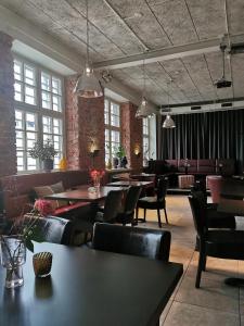 Posezení v ubytování Hotell Fängelset Västervik