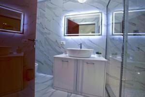 Bilik mandi di the SIVA apartments - Via Fiume, 29 +29 gambar