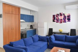 Η κουζίνα ή μικρή κουζίνα στο A Modern Bright Studio In The Center Of Kastoria
