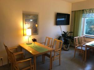 TV a/nebo společenská místnost v ubytování Budget Hotel Easystay
