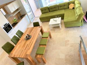 Гостиная зона в Villa M - Your business & holiday apartment in Sibenik