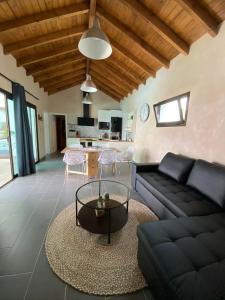 Kuchyň nebo kuchyňský kout v ubytování LA ERA IDEAL PARA EL RELAX